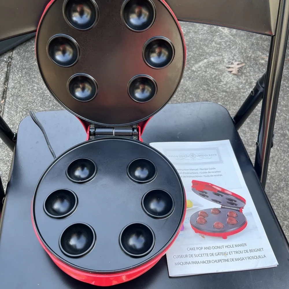 Bella Donut hole and cake pop maker With Instruction Manual‎ EUC